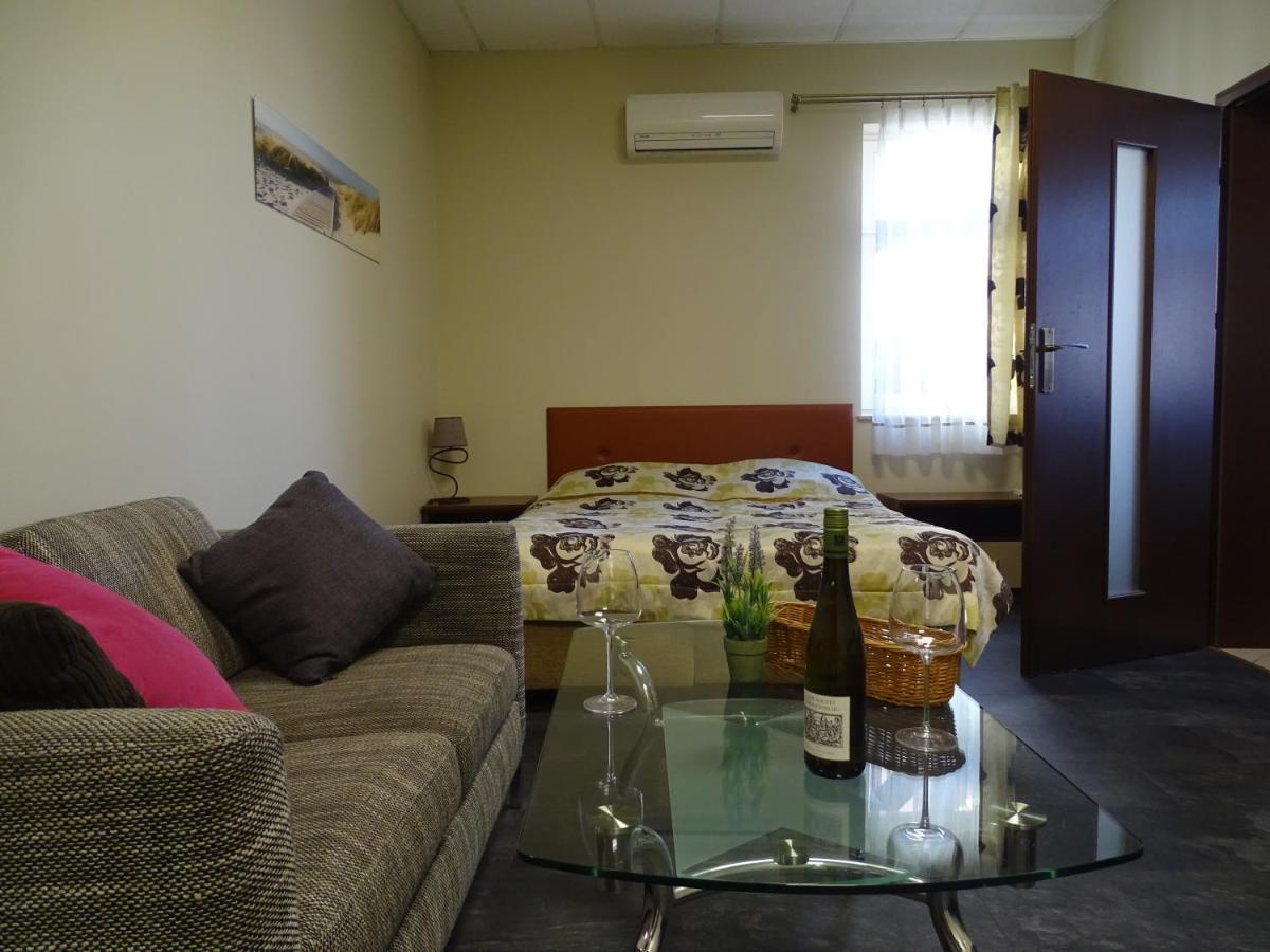 Apartamenty W Ustce Устка Екстер'єр фото